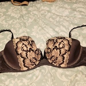 Two-Tone Lace Lightly Lined Multi-Way Strapless Br